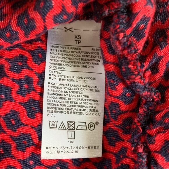 BANANA REPUBLIC Red Boyfriend Fit Flannel Button Down Shirt Ruffle Hem XS - Picture 8 of 8